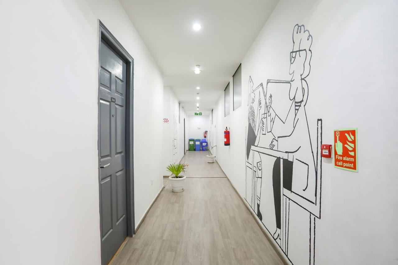 Fabhotel Golden World Ghaziabad Esterno foto