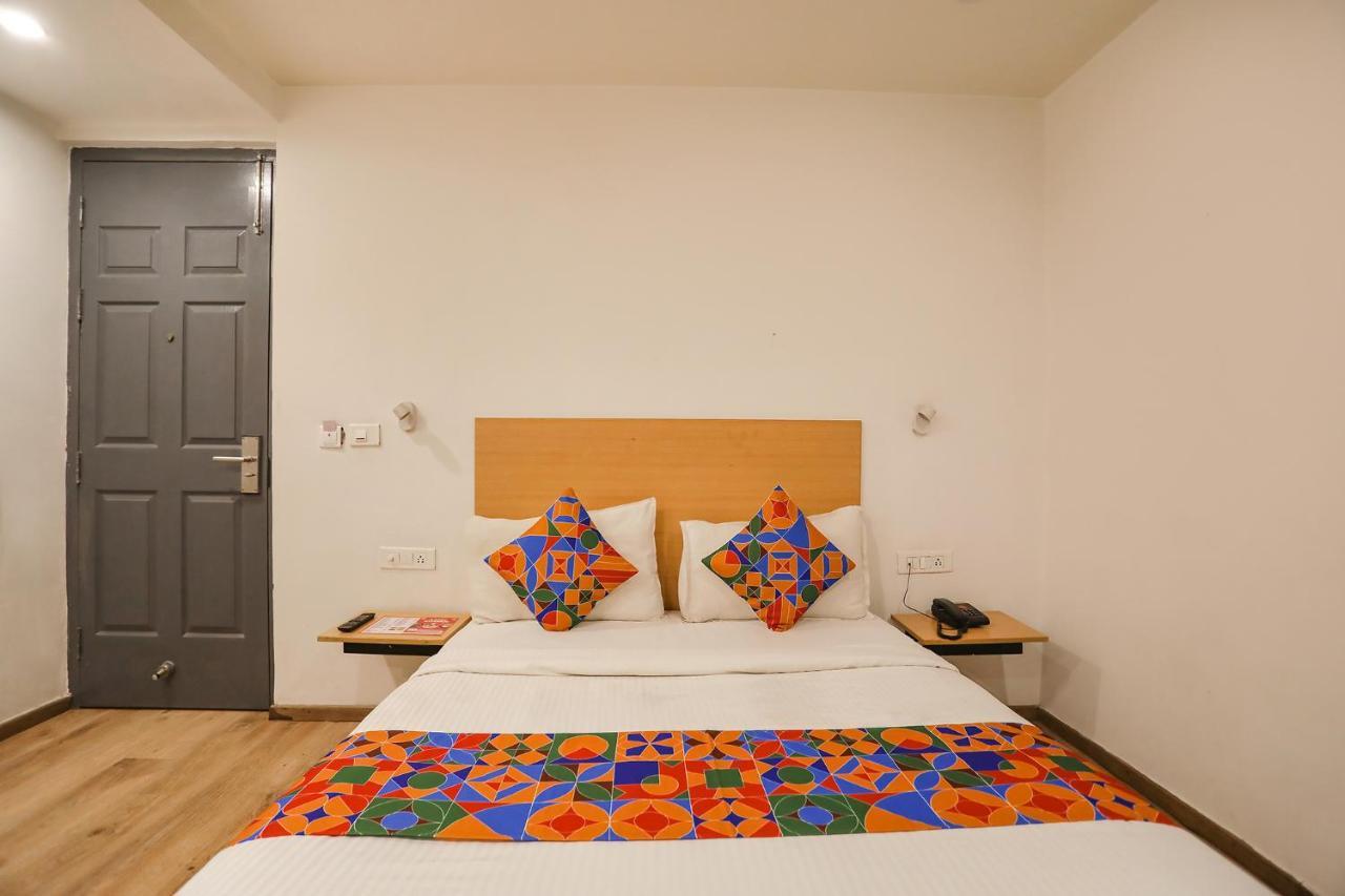Fabhotel Golden World Ghaziabad Esterno foto